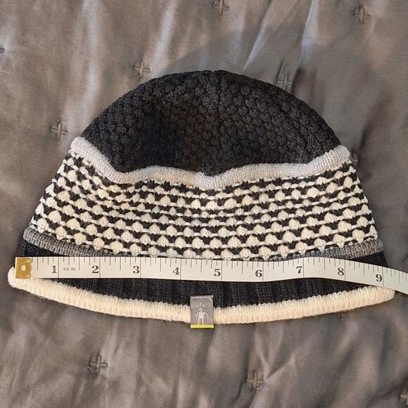 Smartwool Beanie UNISEX OS Black Grey Cream Outdoor Gorpcore Winter Merino Wool - Picture 2 of 6
